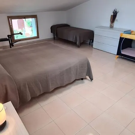 A 2 Passi Dalla Portoscuso